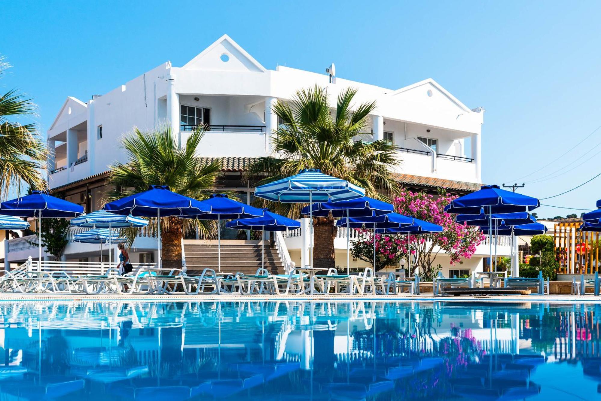Elvita Beach Hotel Кіотарі Екстер'єр фото