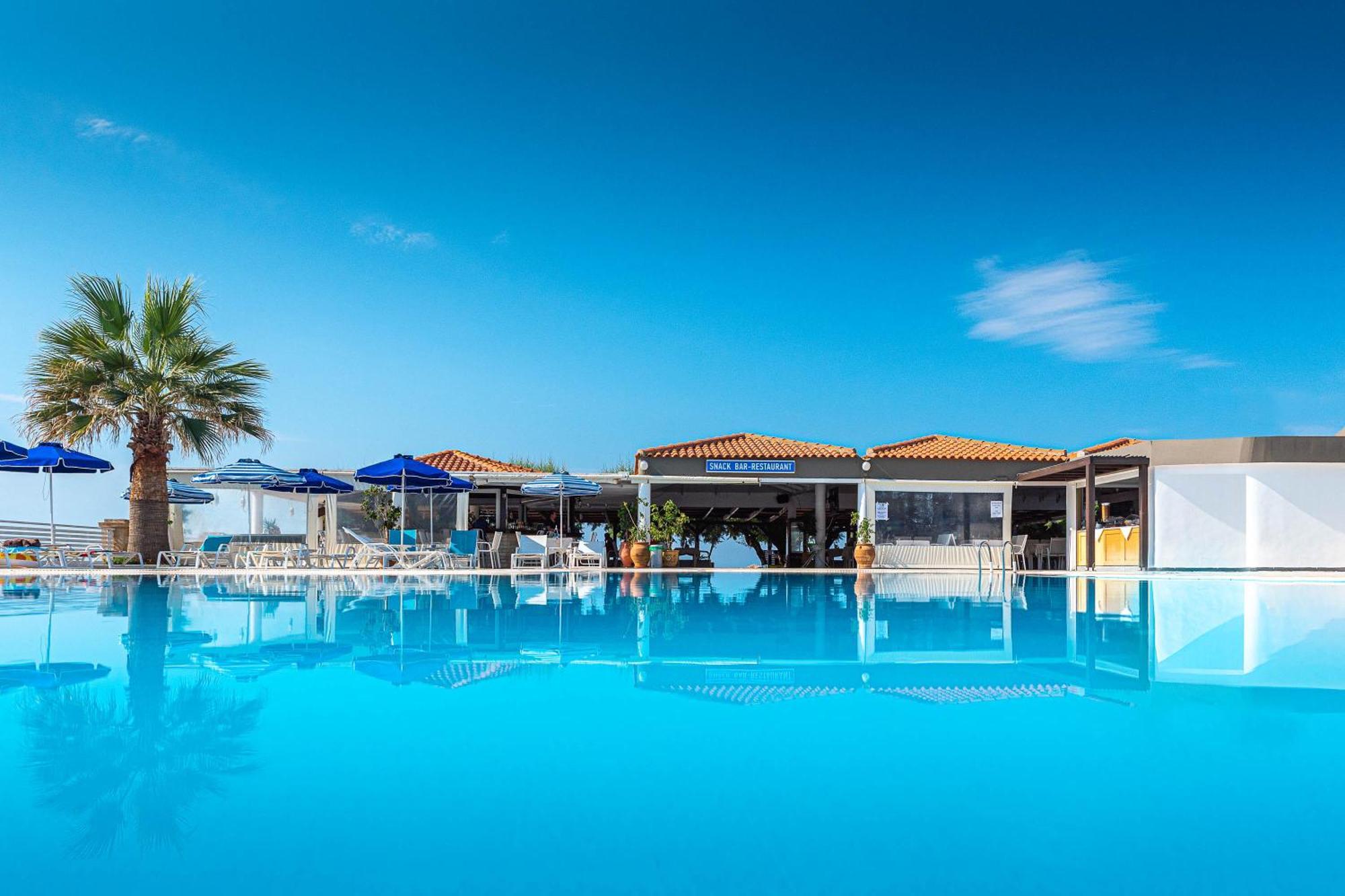Elvita Beach Hotel Кіотарі Екстер'єр фото