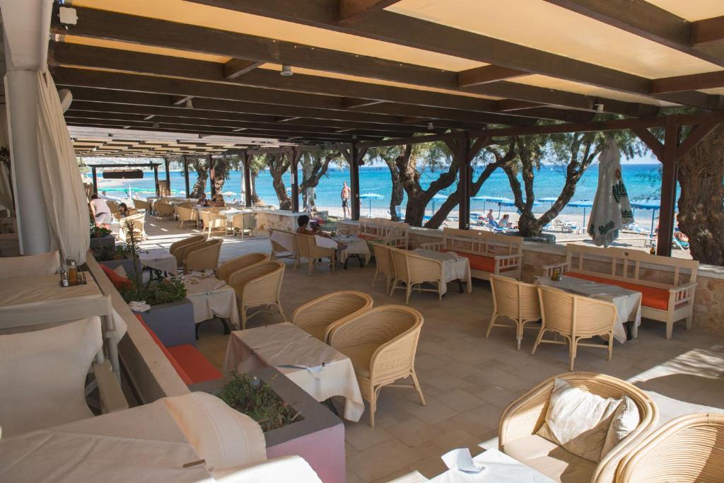 Elvita Beach Hotel Кіотарі Екстер'єр фото